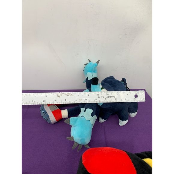 Sonic The Hedgehog Characters Set of 3 Blue Werewolf Red Hedgehog Knuckles and S - Picture 5 of 16